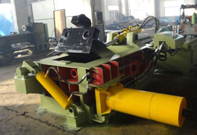 文儒鎮(zhèn)金屬打包機(Y81T-4000型)